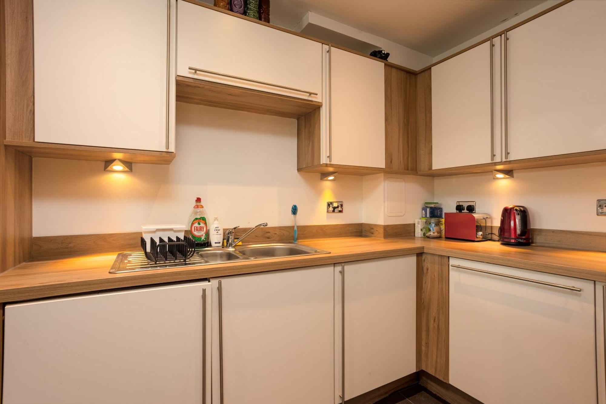 Comfy 2 Bedroom Apartment Near Edinburgh City Centre Buitenkant foto