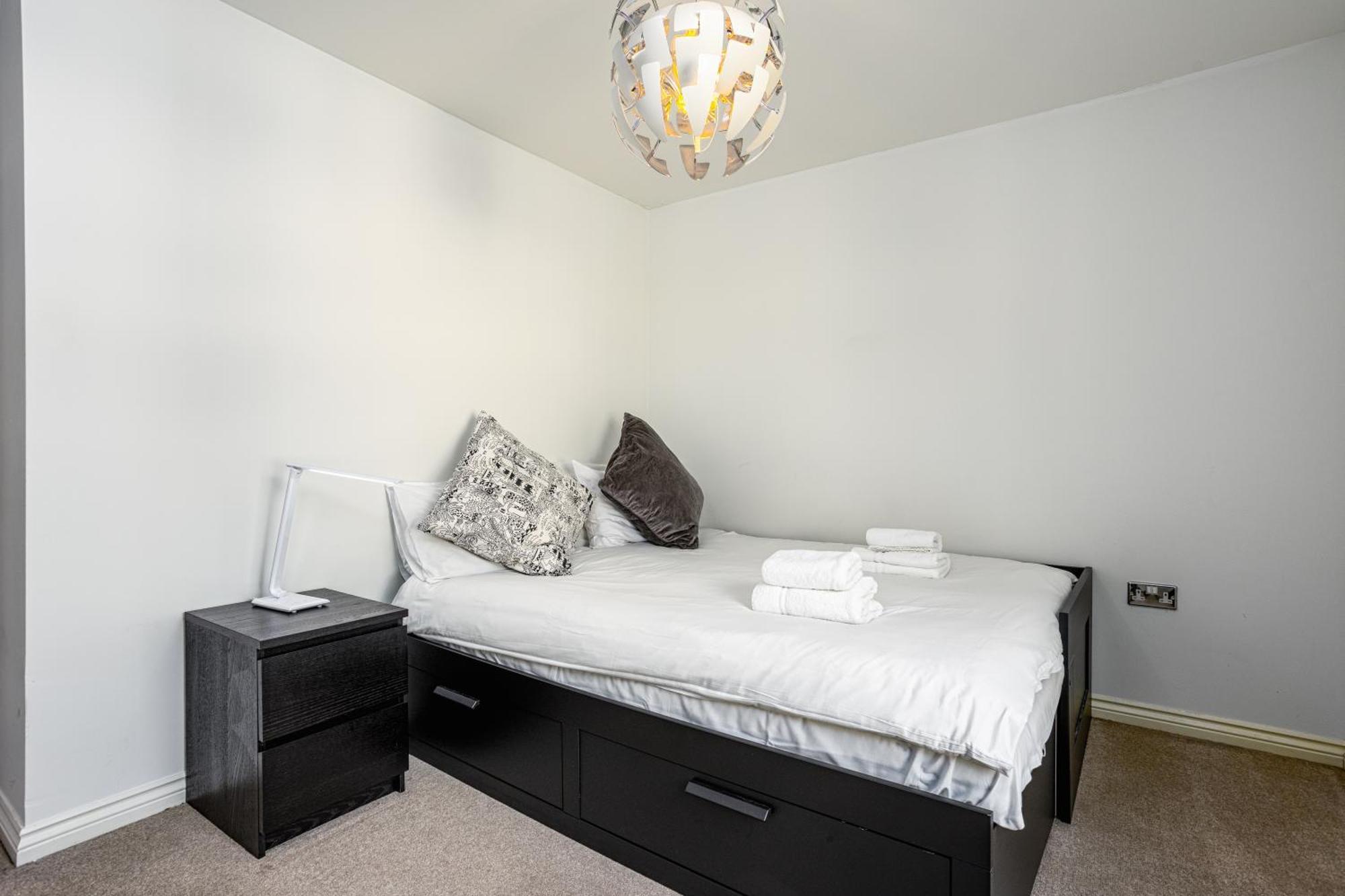 Comfy 2 Bedroom Apartment Near Edinburgh City Centre Buitenkant foto