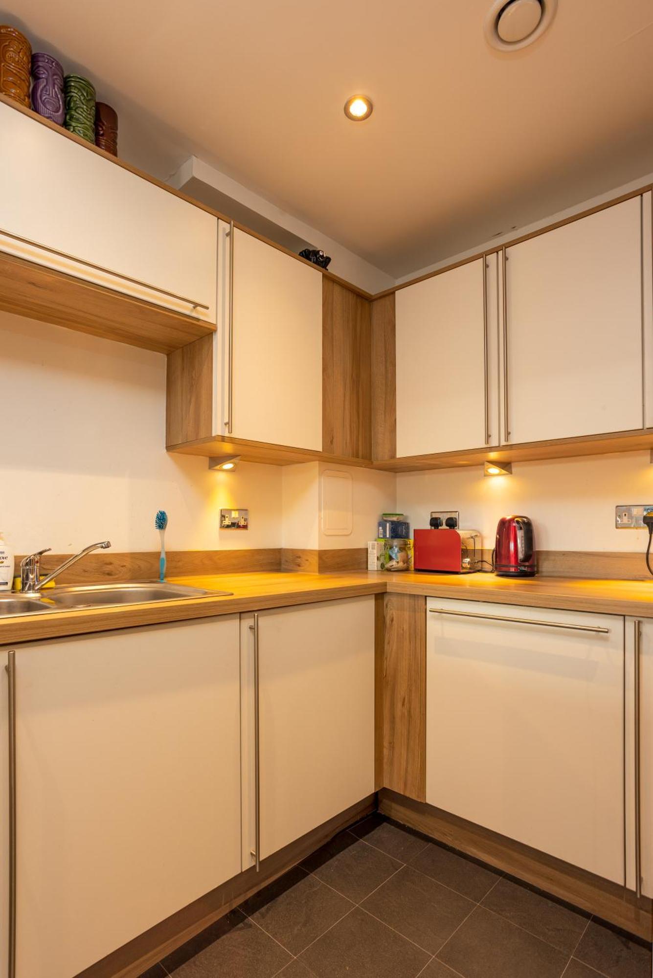 Comfy 2 Bedroom Apartment Near Edinburgh City Centre Buitenkant foto