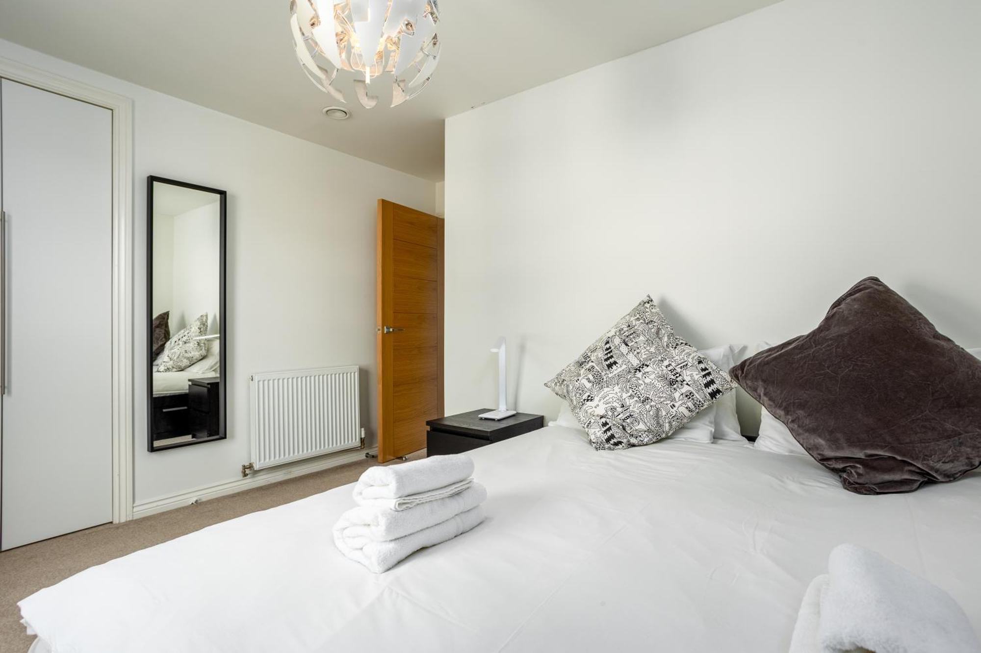 Comfy 2 Bedroom Apartment Near Edinburgh City Centre Buitenkant foto